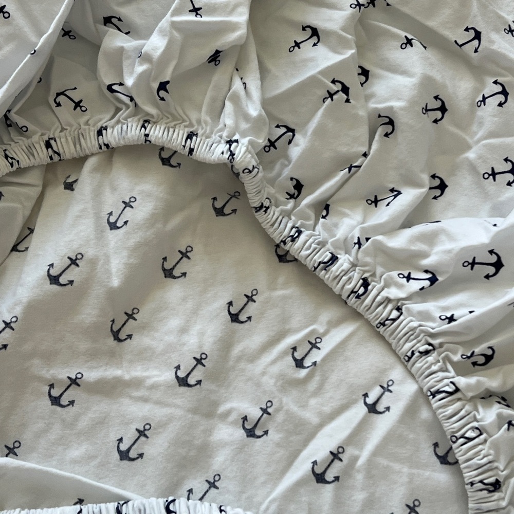 Nautical Anchor Crib Sheet - Picture 7 of 8